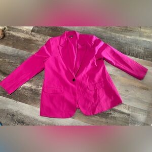 Vince Camuto vibrant pink Blazer
